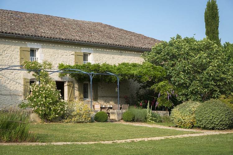 HLOAQU047FS0001S_CANCON_LGM514B_01