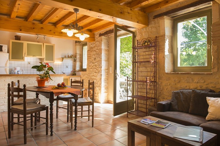 HLOAQU047FS0001S_CANCON_LGM514B_04