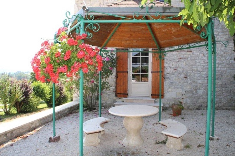 HLOAQU047FS0006E_grande1