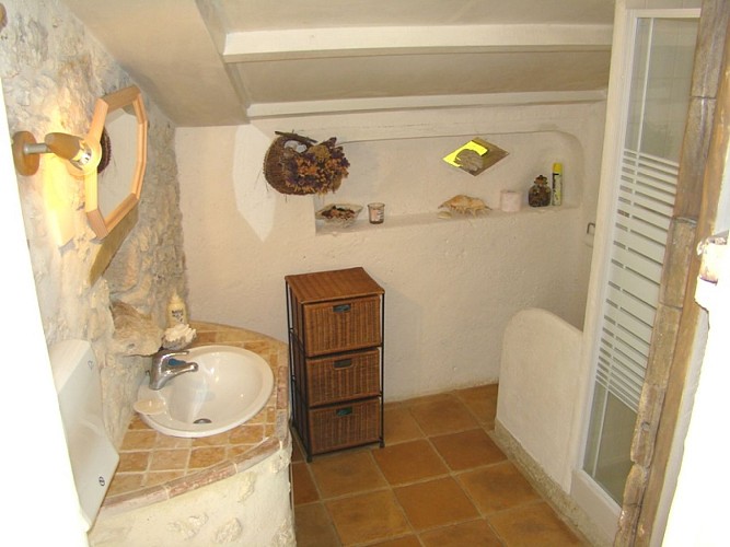 HLOAQU047FS000KU_LGM255_CASTELLA_SDE1