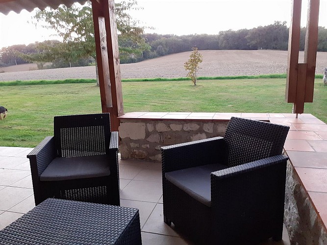 Gîtes de Nicou - Auvent 8