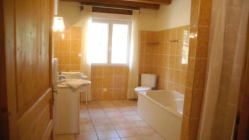 HLOAQU047FS001WV_grande10