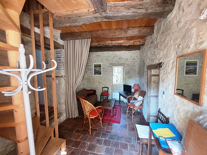 HLOAQU047FS00245_LGM419_LAROQUETIMBAUT_grande05