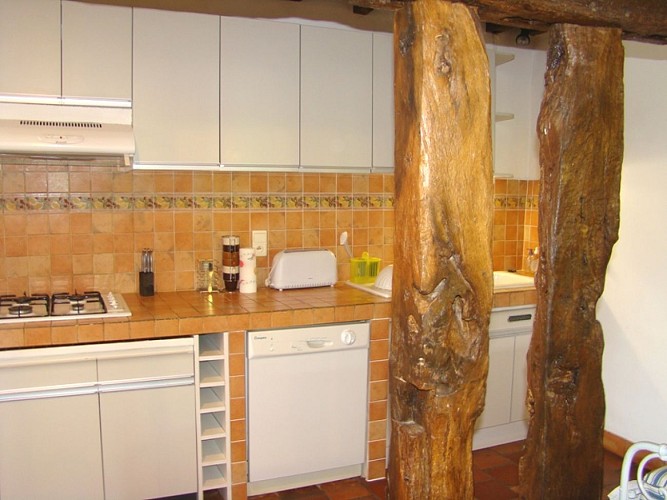 HLOAQU047FS002KK_LGC130_BEAUGAS_cuisine