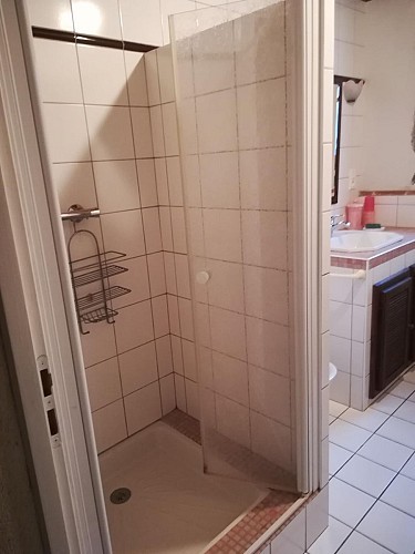 Moulin-Caillerot-salle-eau-rdc-3