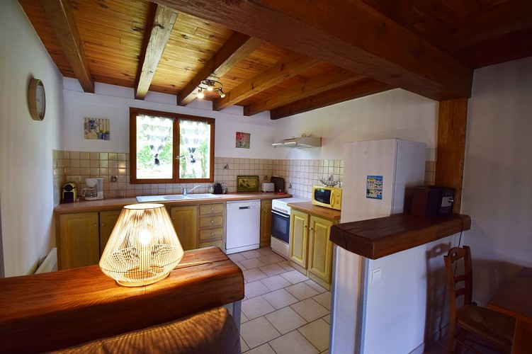 HLOAQU047FS002VB-2025-8