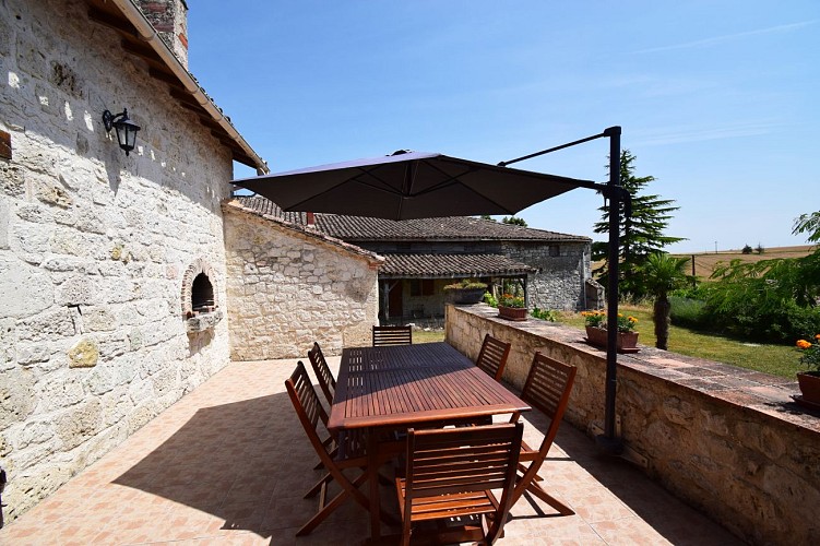 HLOAQU047FS0032B-2025-4