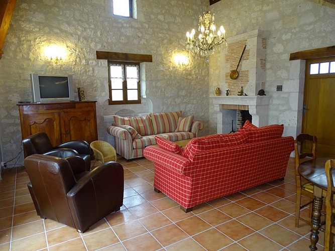 HLOAQU047V503YEQ_DONDAS_LGM517_05