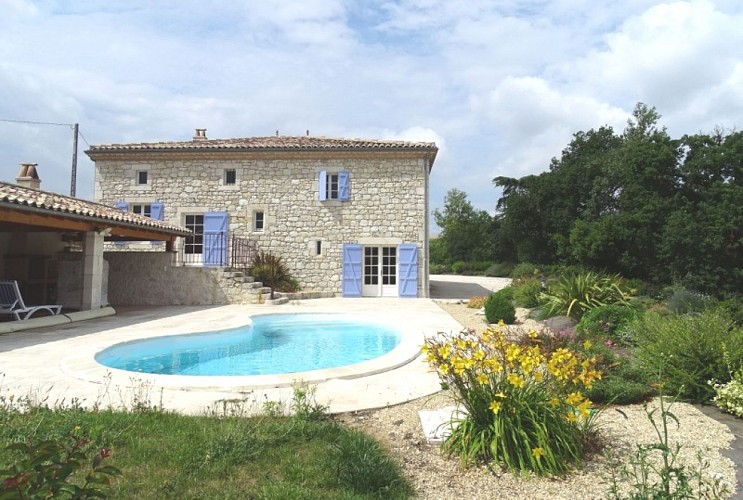 HLOAQU047V503YEQ_DONDAS_LGM517_01