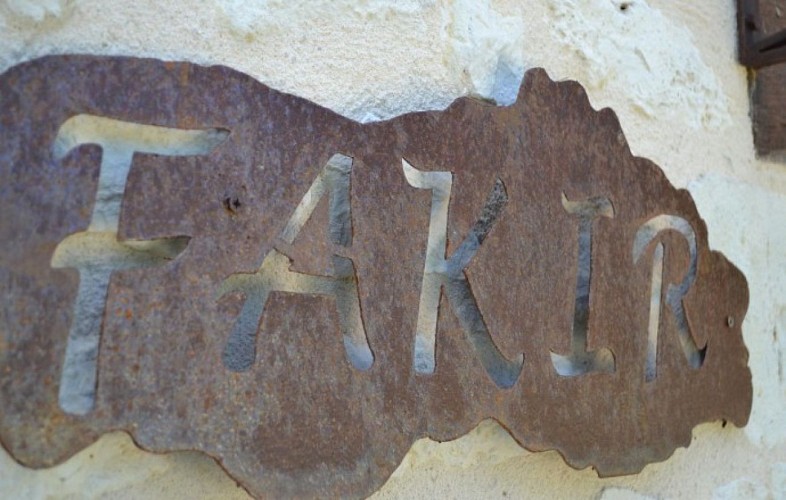 Lougratte-ferme-hermance-gite-Fakir