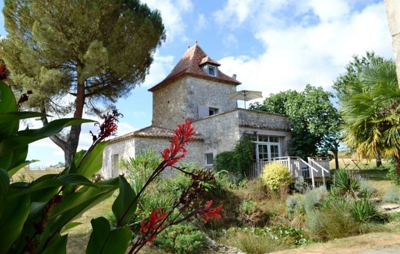 Coeur-de-Bastides-Montaut-Gite-Le-Colombier