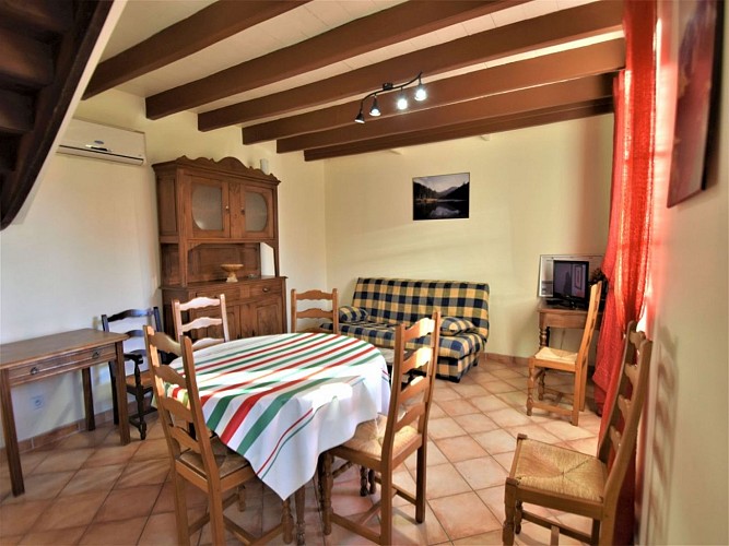 Teillagorry - salle à manger salon-St Jean Le Vieux