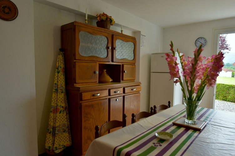 appartement sapparrart buffet st jean le vieux