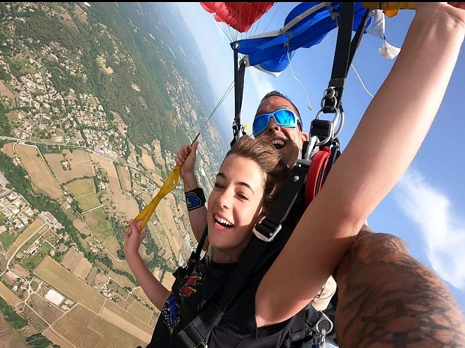 Lasclaveries Paradise 64 crédit Pradise 64