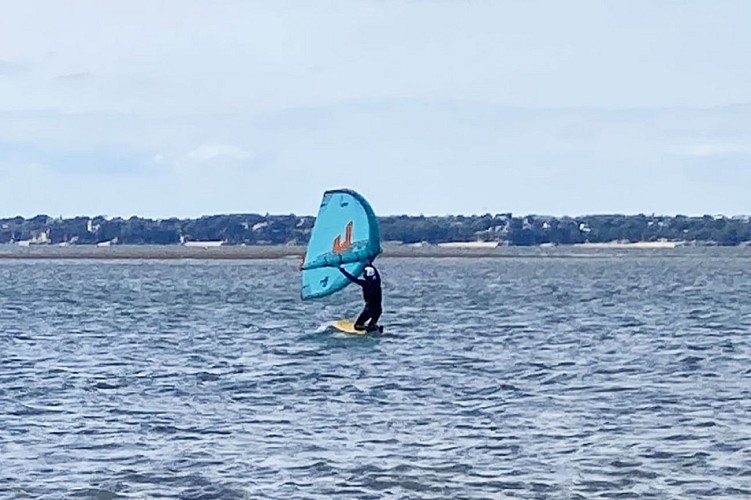WINGFOIL AVEC H2AIR KITESCHOOL