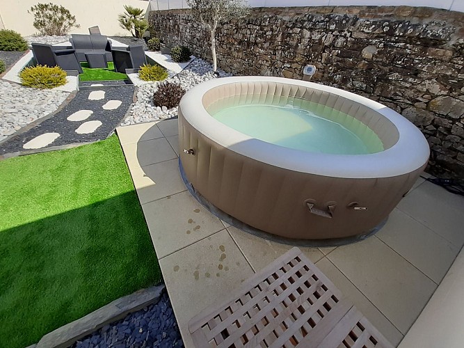 Logement "Au coeur du Vignoble et spa" avec jacuzzi privatif