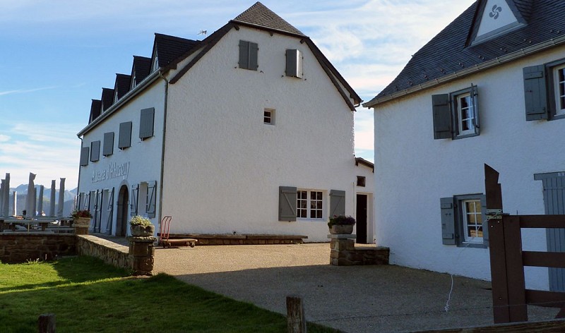 auberge-d-ahusquy