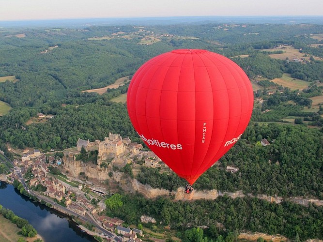 Montgolfière et Châteaux