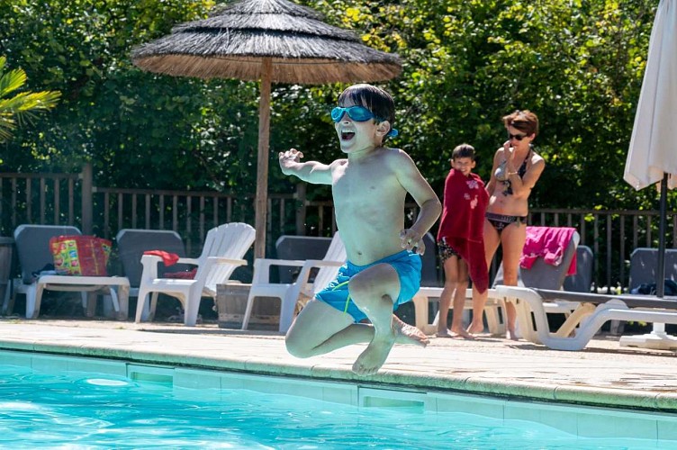 photo 1 piscine grand bassin (2)©Michel Pérès