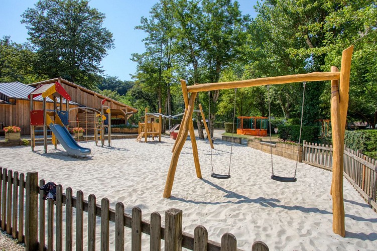 Photo_camping_Le Rocher de la Cave2