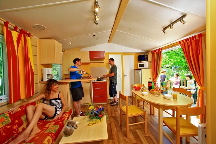 Intérieur Galaxie redim 6