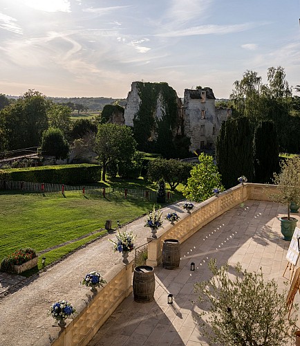 CHÂTEAU D AIGUILHE_TERRASSE ©artiste-associe_photographes_bordeaux