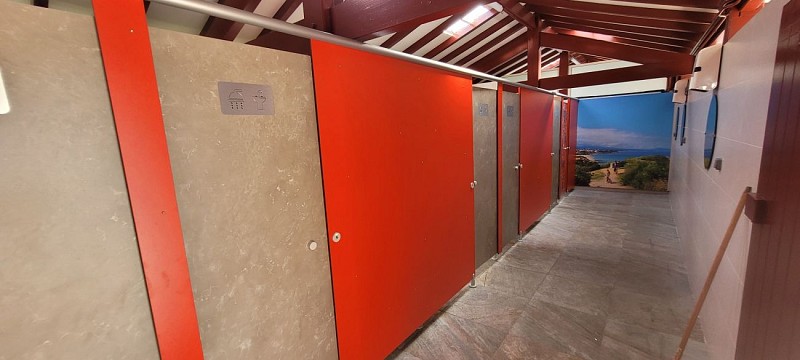 DOUCHES MODERNES CAMPING UR ONEA PAYS BASQUE