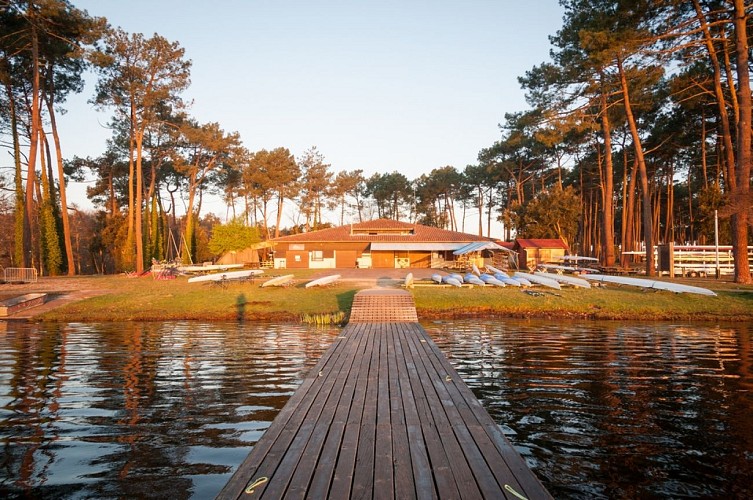 cercle nautique base (Copier)