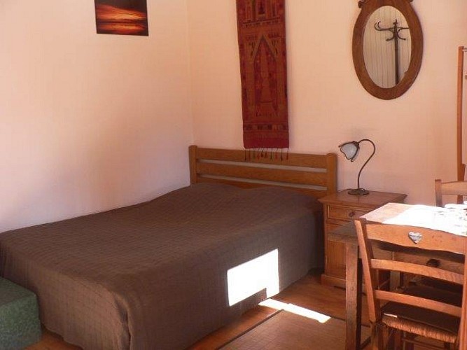 CHAMBRE D'HOTES DUNAND SAUTHIER LACANAU (6)