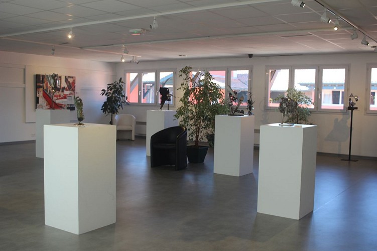 Mendi Zolan Salle Expo 2