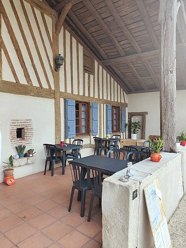 2023 - RETJ - L'Auberge de la Hournère - Terrasse - ©L'Auberge de la Hournère