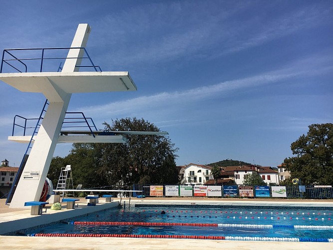 Piscine Donaiki - 64120 Saint Palais (2)