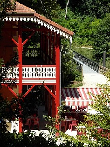 Restaurant Le Chalet de la Garenne Passerelle Nerac