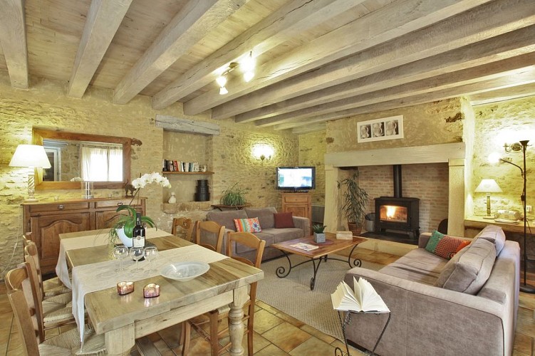 Salon-Salle-a-manger-les-Bousquies-Ouest-3