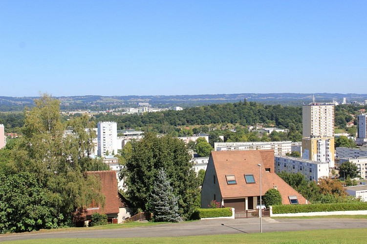 Mourenx_ville_nouvelle_vue_de_haut