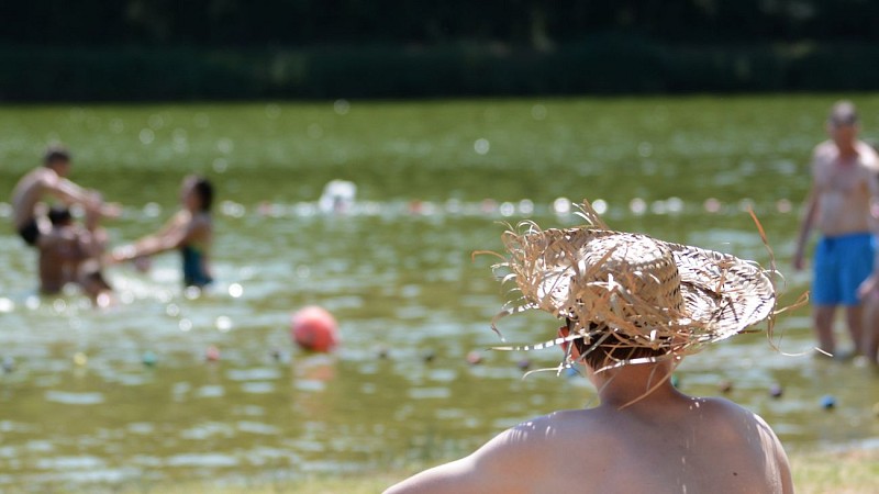 Cherveux-plage-baignade (pw)8164