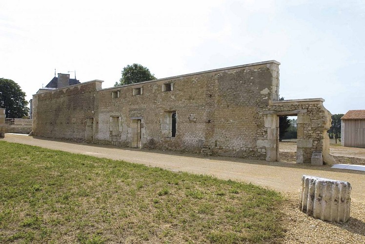 Site des Tours Mirandes_2