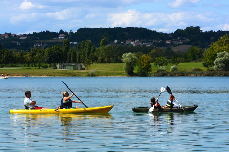 Location de Canoë - Parc de Saint-Cyr