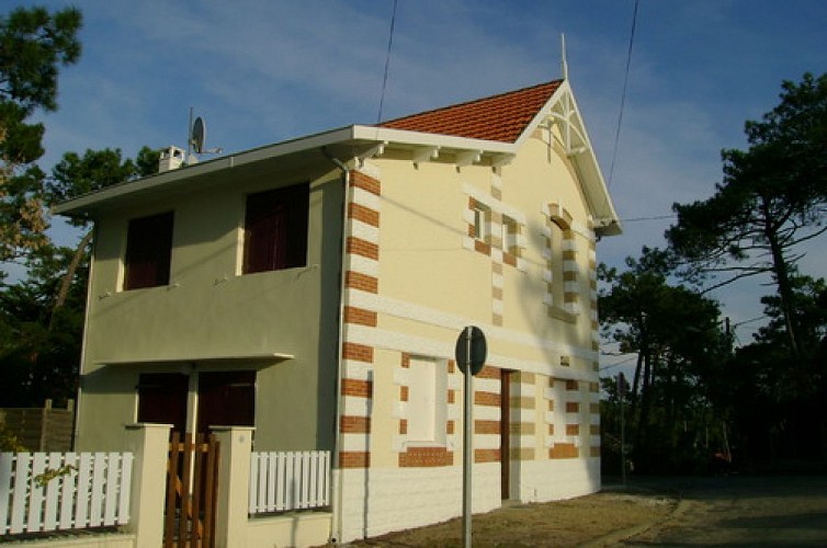 LOCATION DE VACANCES MR MORGAN LACANAU