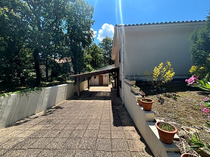 ALLEE ABRI VOITURES CARPORT - S_ DG