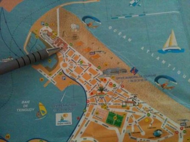 Pays Basque Hendaye Plage studio appartement 2 à 3 personnes locations de vacances bord de mer Lidwine Goélands plan Hendaye Tourisme