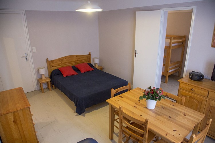 Pays Basque Hendaye Plage T2 appartement 2 à 4 personnes locations de vacances bord de mer Lidwine Goélands séjour Hendaye Tourisme