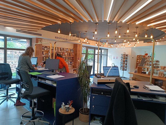 Office de Tourisme Vallée de la Dordogne - Bureau d'accueil de Collonges-la-Rouge