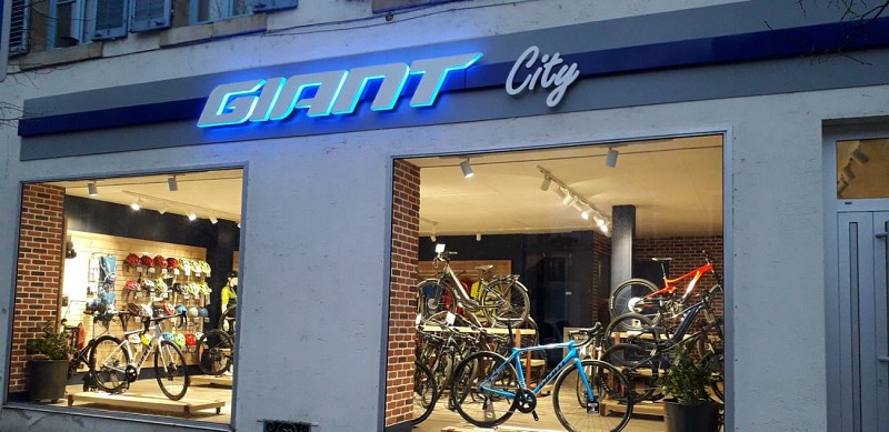 Giant City Bar-le-Duc