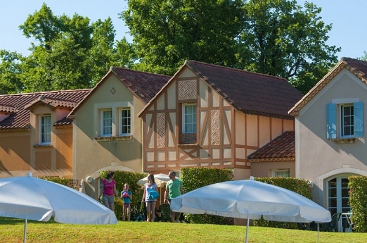 Monflanquin - Résidence Pierre et Vacances (800x600)