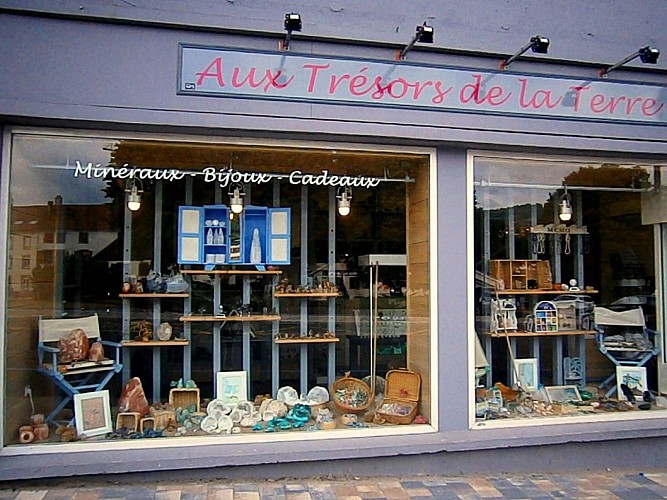Aux Trésors de la terre