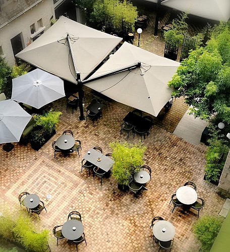 Vue aerienne terrasse restau