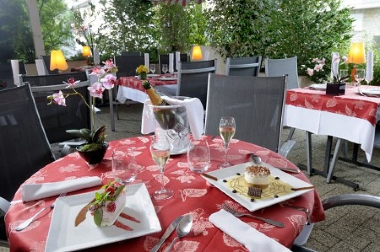 Auberge des Vieux Chênes Brive Restaurant_1