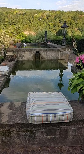 Vue extérieure de la cour