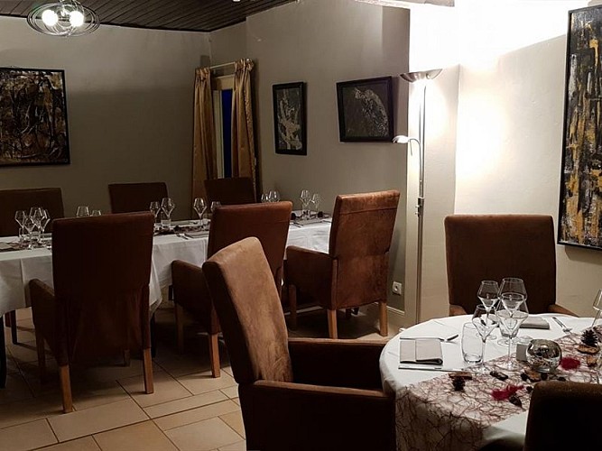 Hôtel-restaurant le relais de la Voie Sacrée